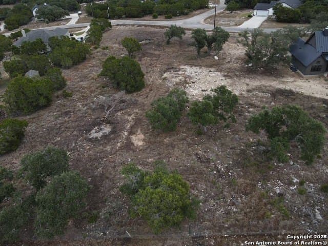 1.1 acres in Comal County gallery image 3