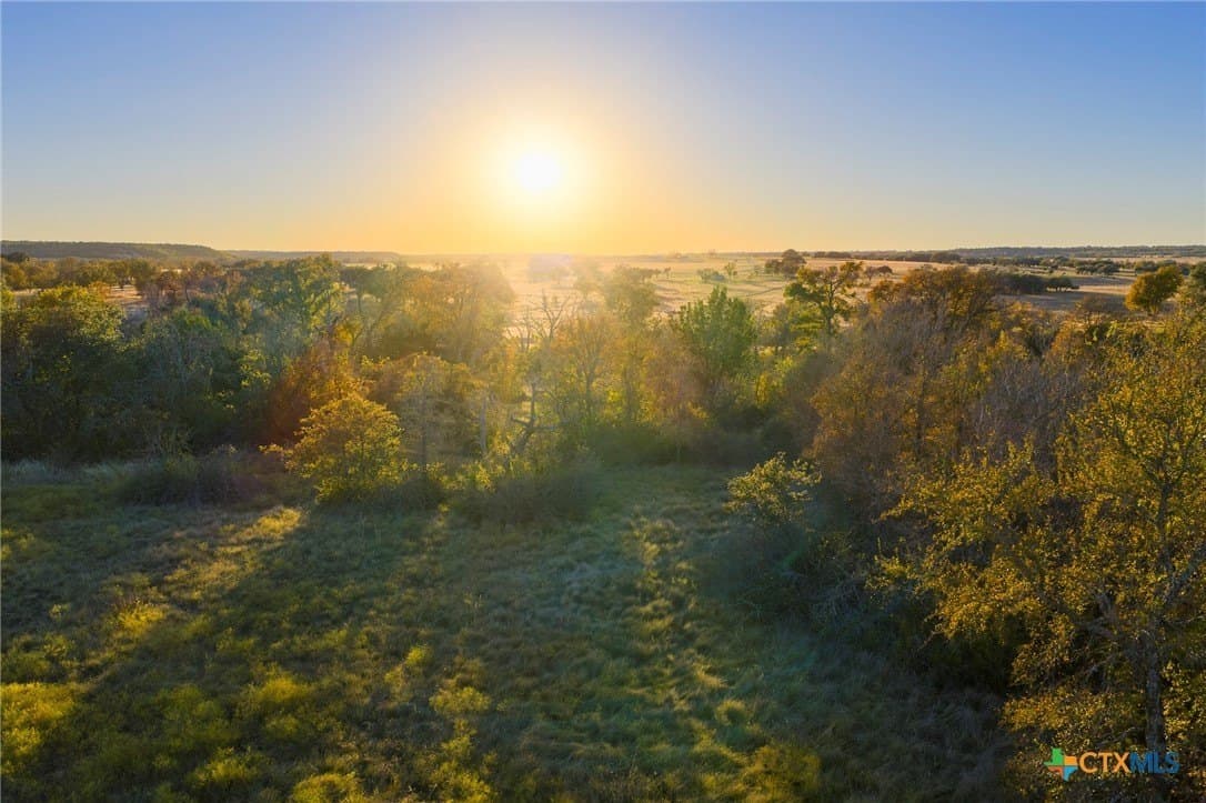 10.01 acres in Hamilton County - photo 11