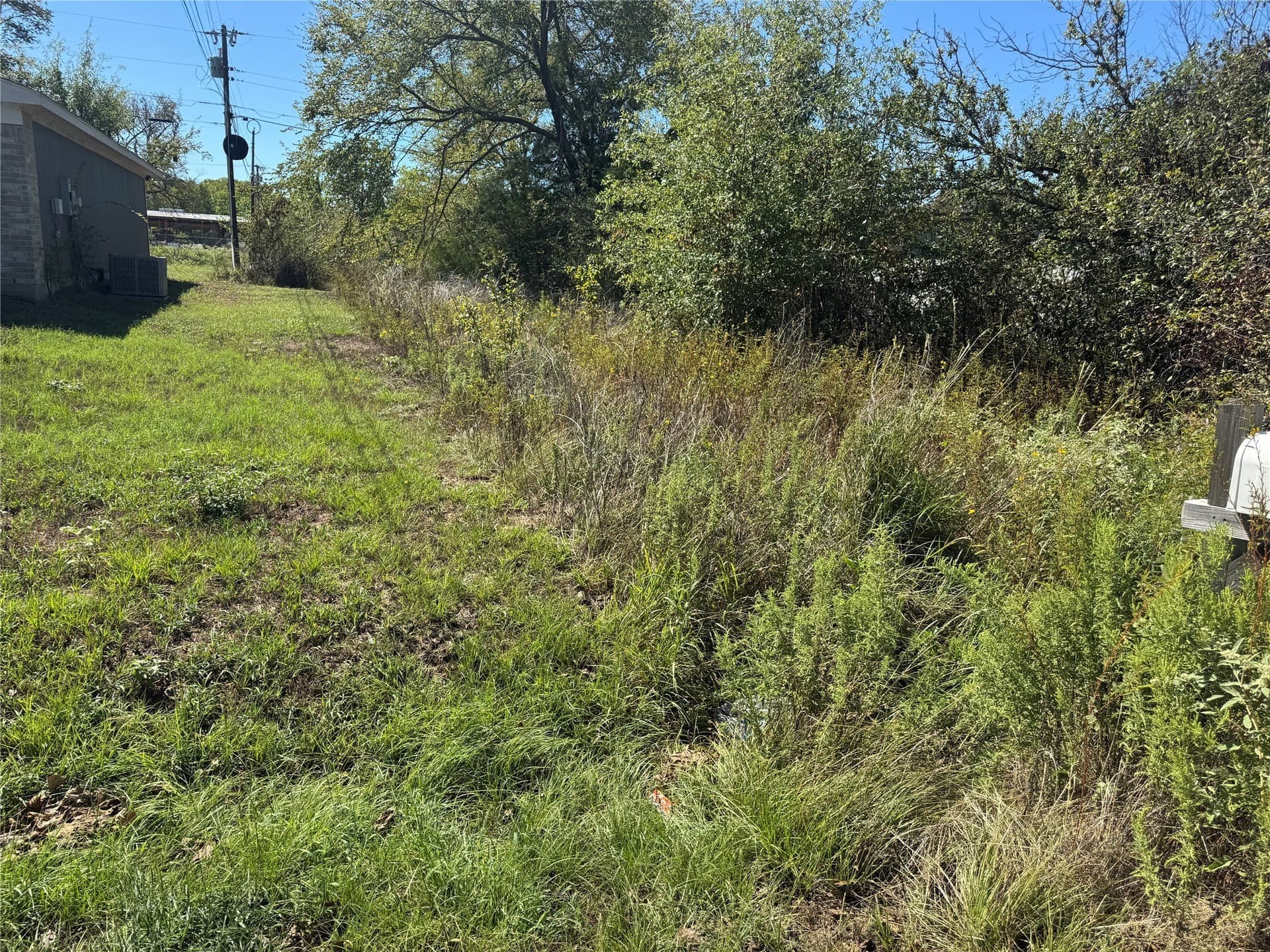 0.11 acres in Henderson County - photo 5