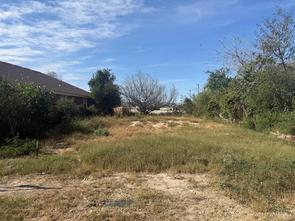 0.17 acres in Maverick County