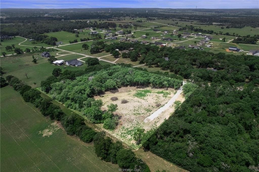 4.08 acres in Robertson County - photo 10