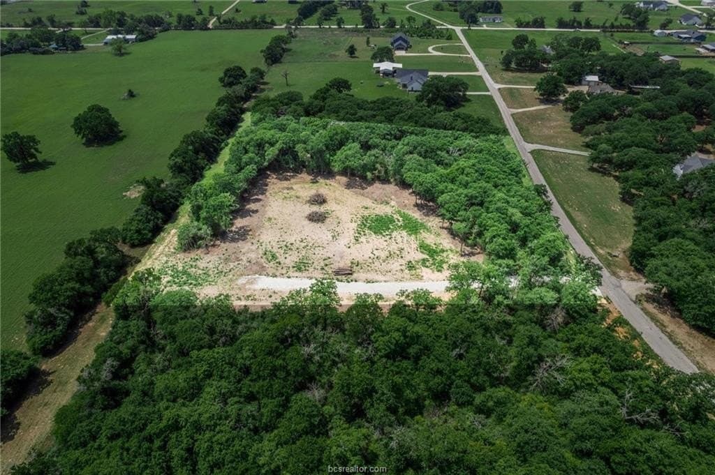 4.08 acres in Robertson County - photo 8