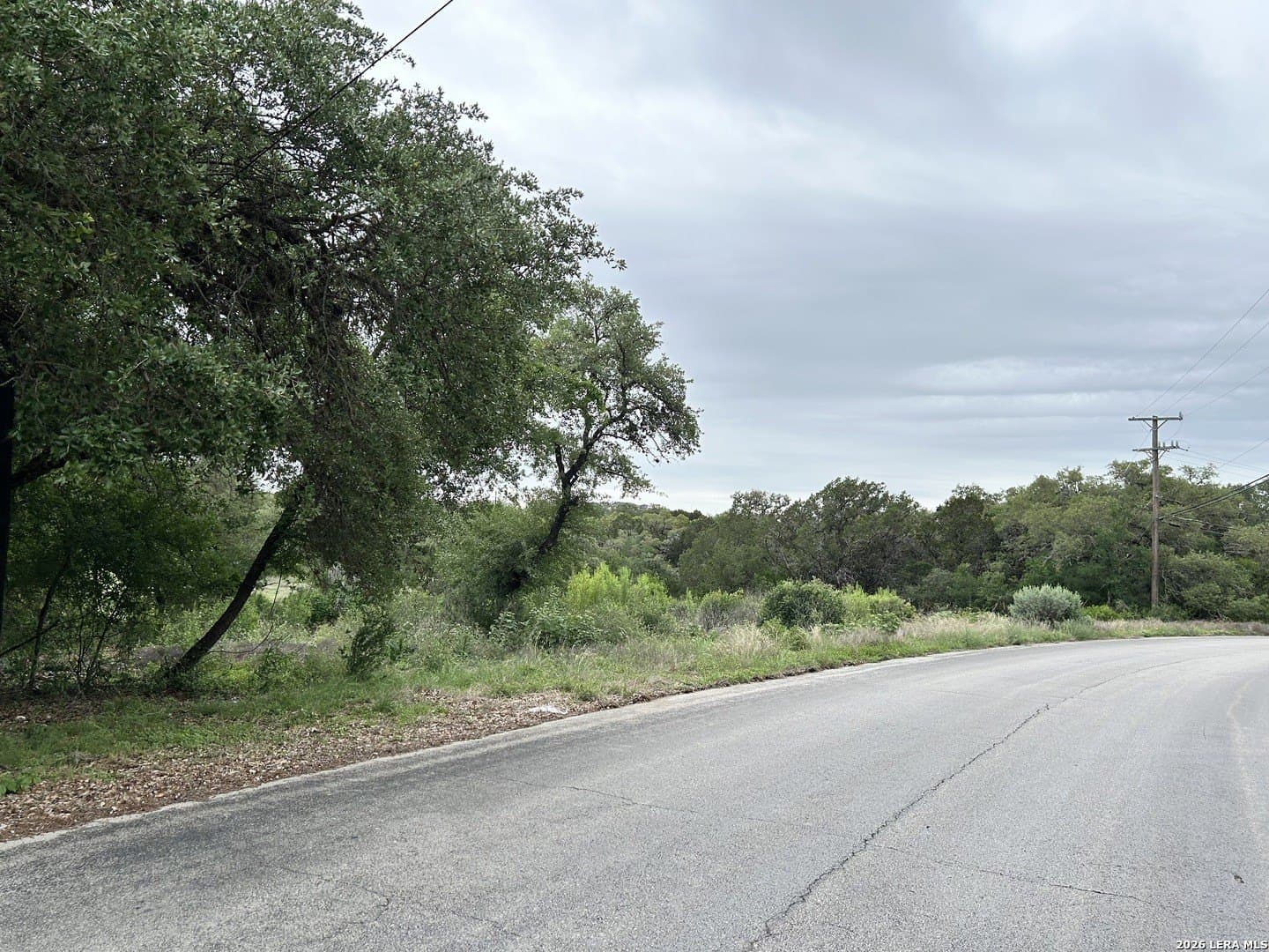 1.14 acres in Bexar County gallery image 2