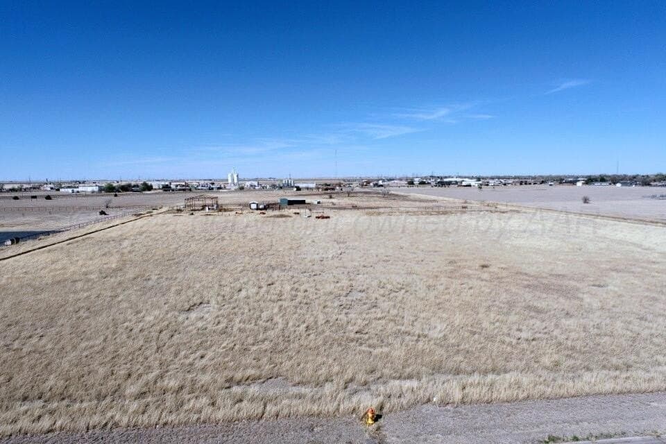 19.26 acres in Ochlitree County