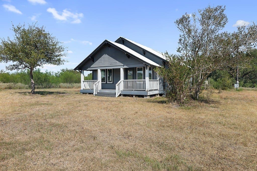 20 acres in Fayette County - photo 8