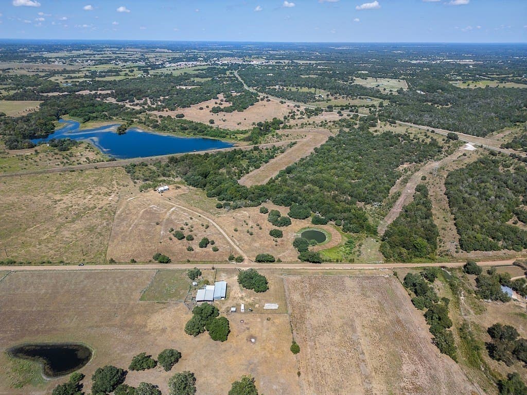 20 acres in Fayette County - photo 19