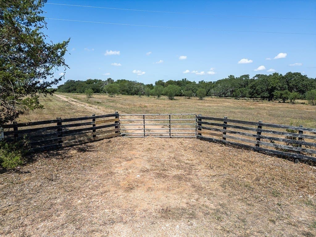 20 acres in Fayette County - photo 29