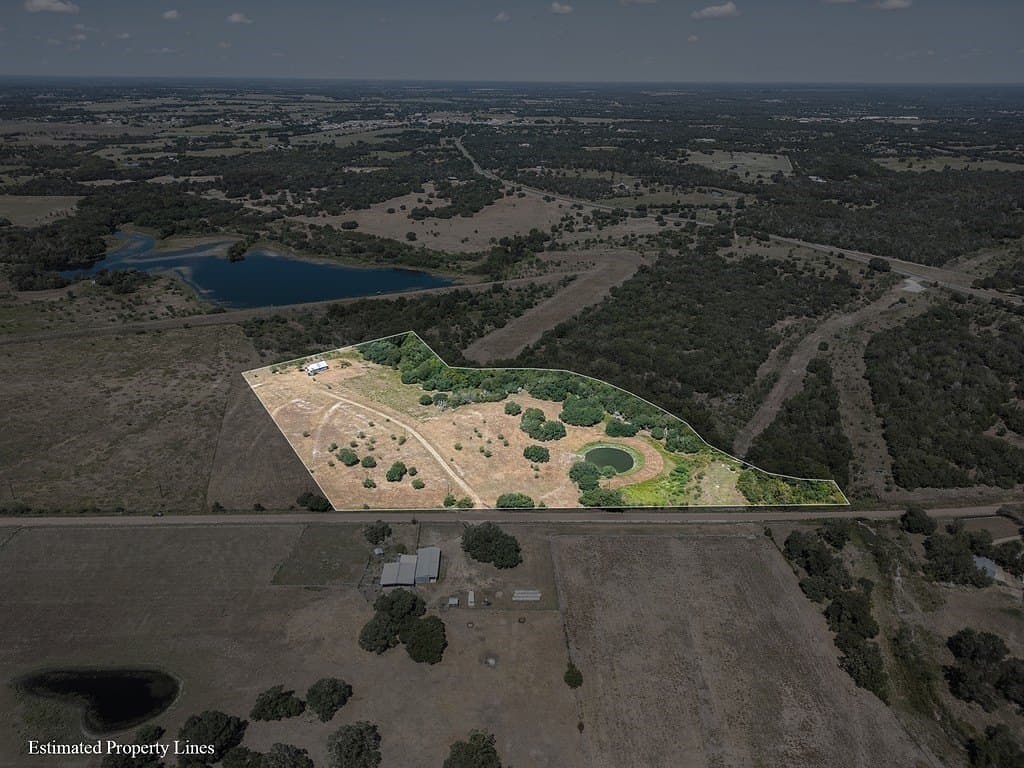 20 acres in Fayette County - photo 18