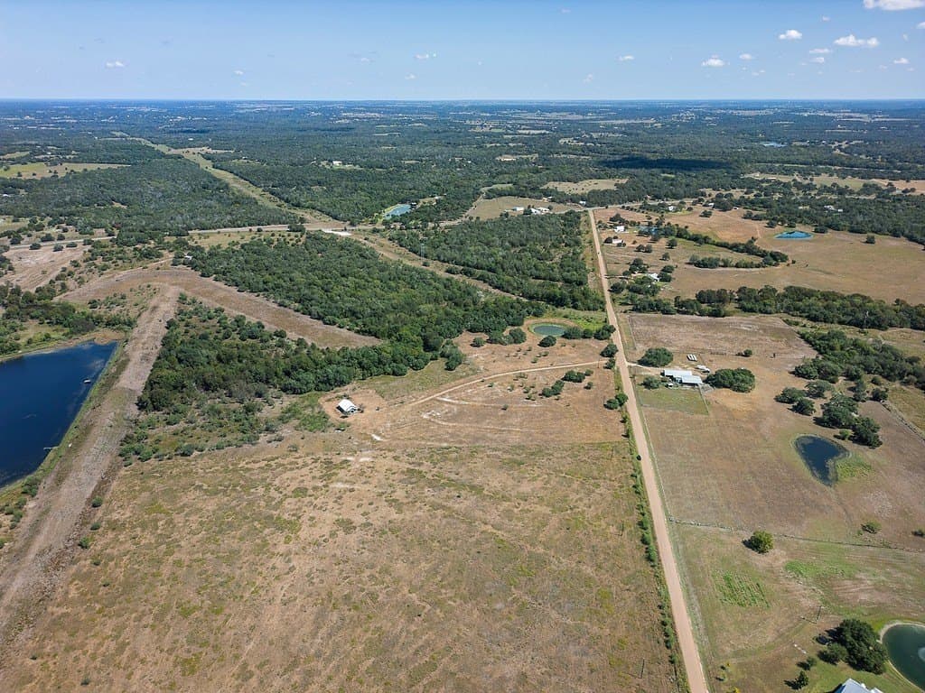 20 acres in Fayette County - photo 23