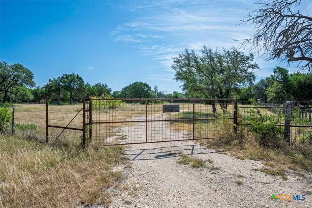 81.85 acres in Coryell County - photo 3
