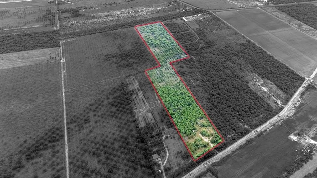 20.5 acres in Maverick County