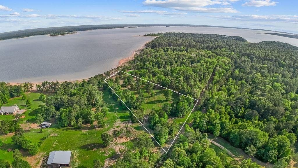 4.5 acres in Texas County gallery image 4