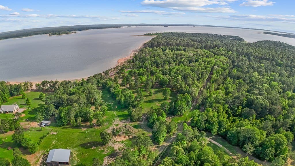 4.5 acres in Texas County featured view