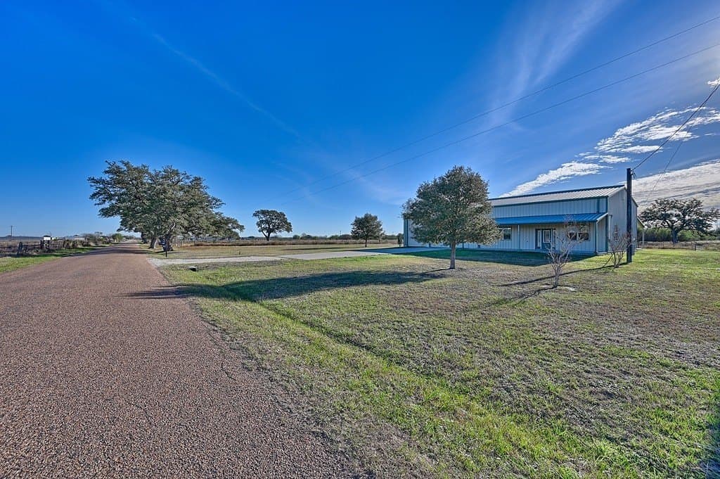 9.28 acres in Fayette County gallery image 3