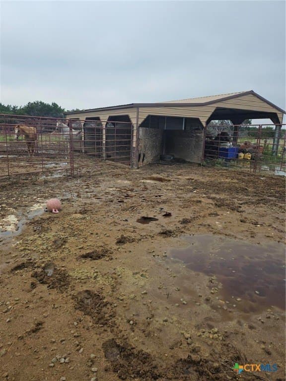 25 acres in Burnet County gallery image 3