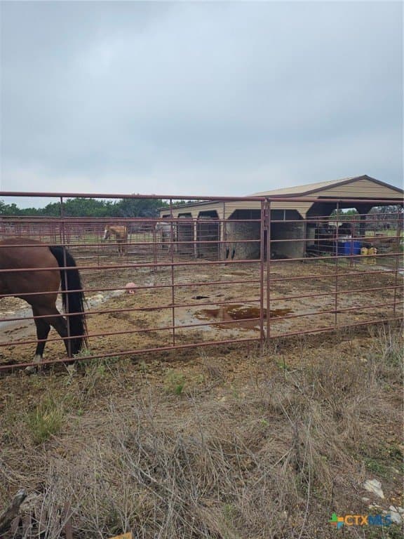 25 acres in Burnet County gallery image 4
