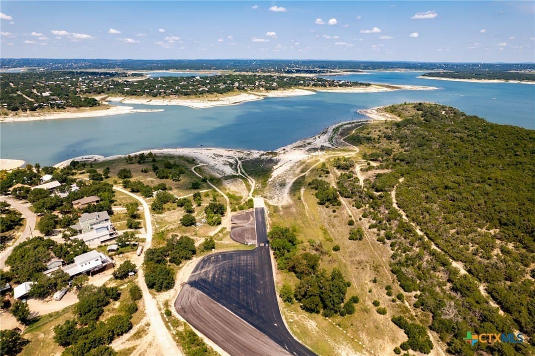 0.23 acres in Comal County - photo 13