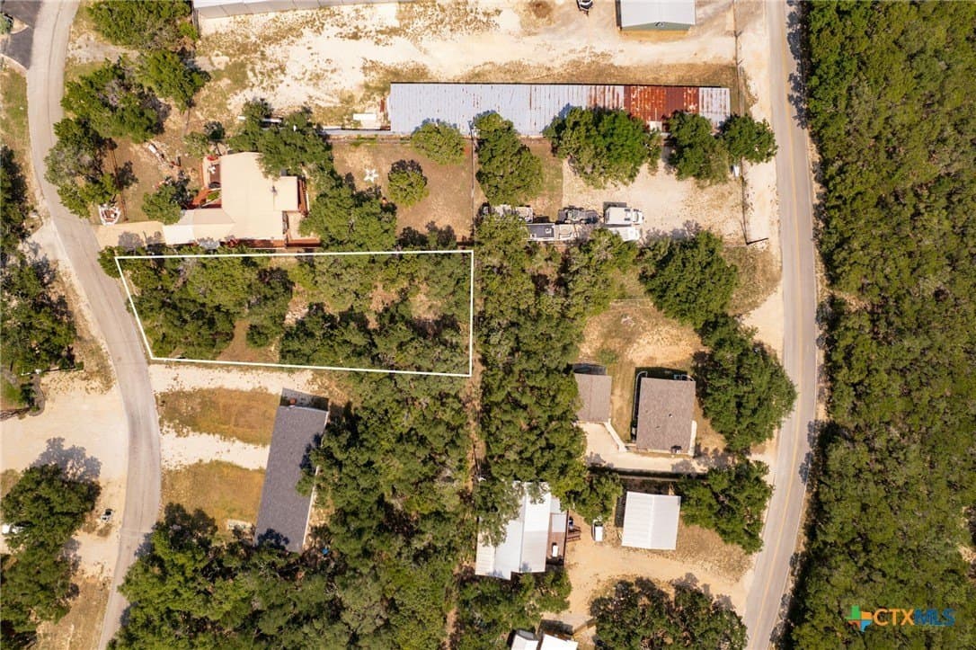 0.23 acres in Comal County - photo 3
