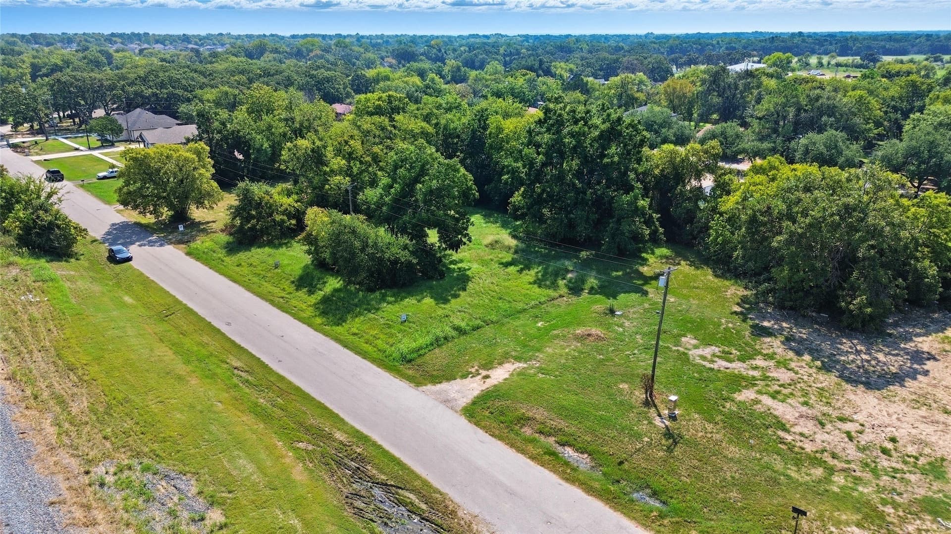 0.4 acres in Kaufman County - photo 4