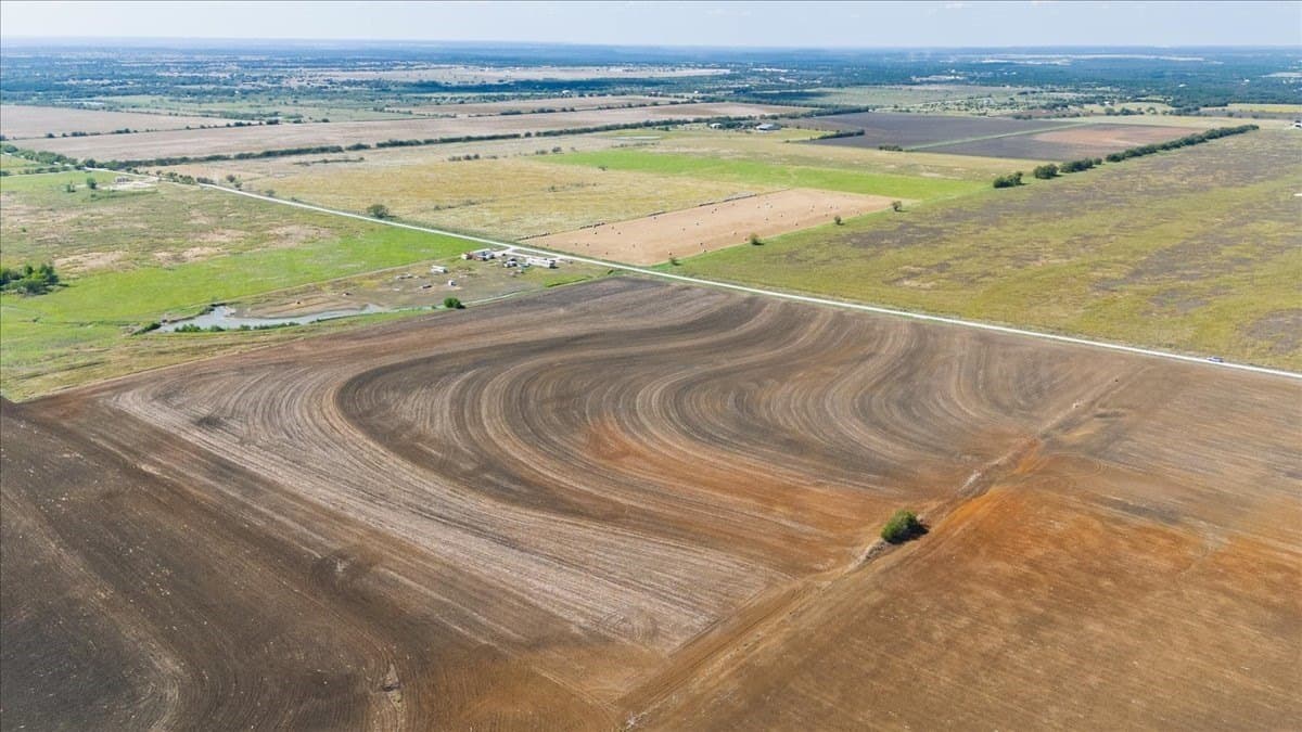 30.3 acres in Hill County - photo 7