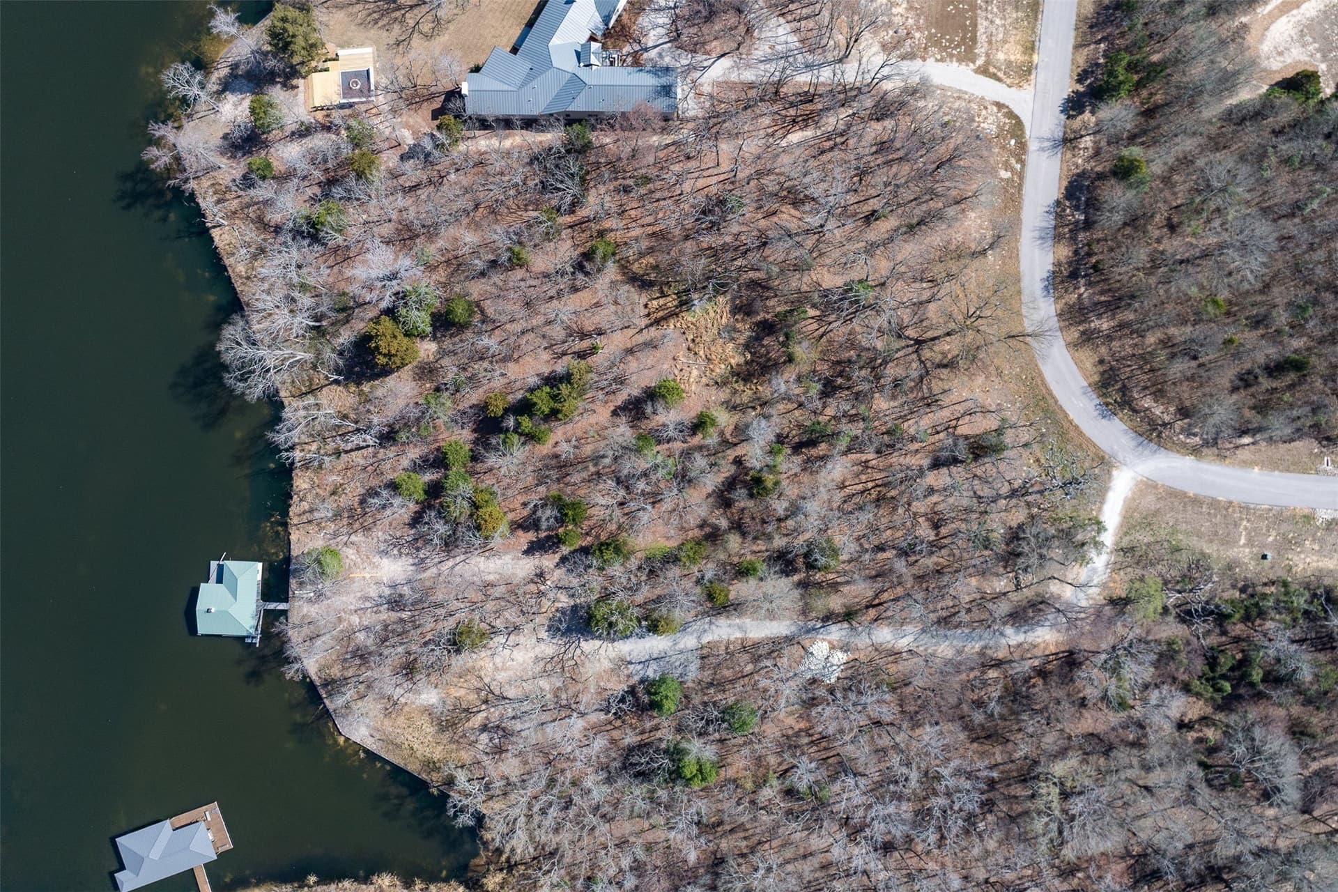 1.22 acres in Henderson County gallery image 3