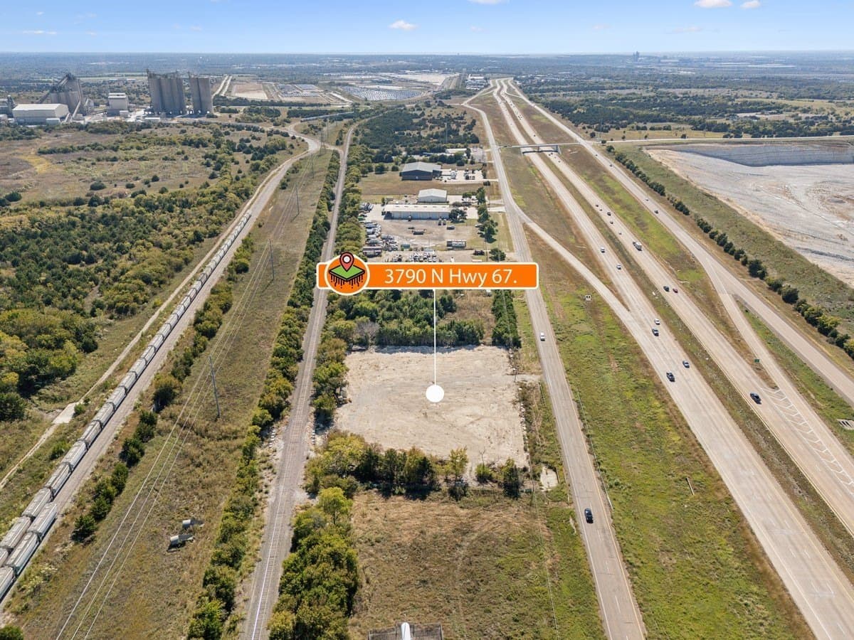 1.88 acres in Ellis County gallery image 3