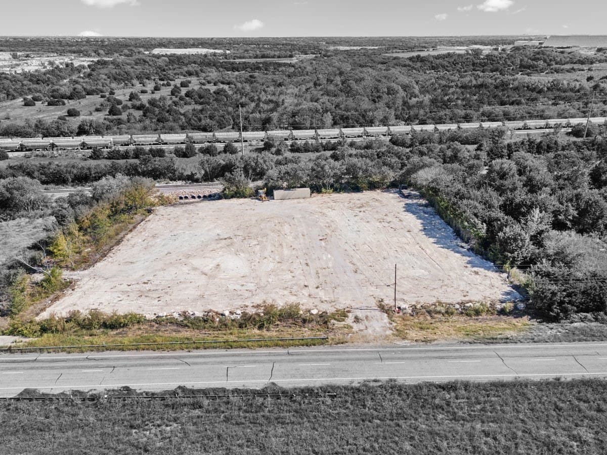1.88 acres in Ellis County