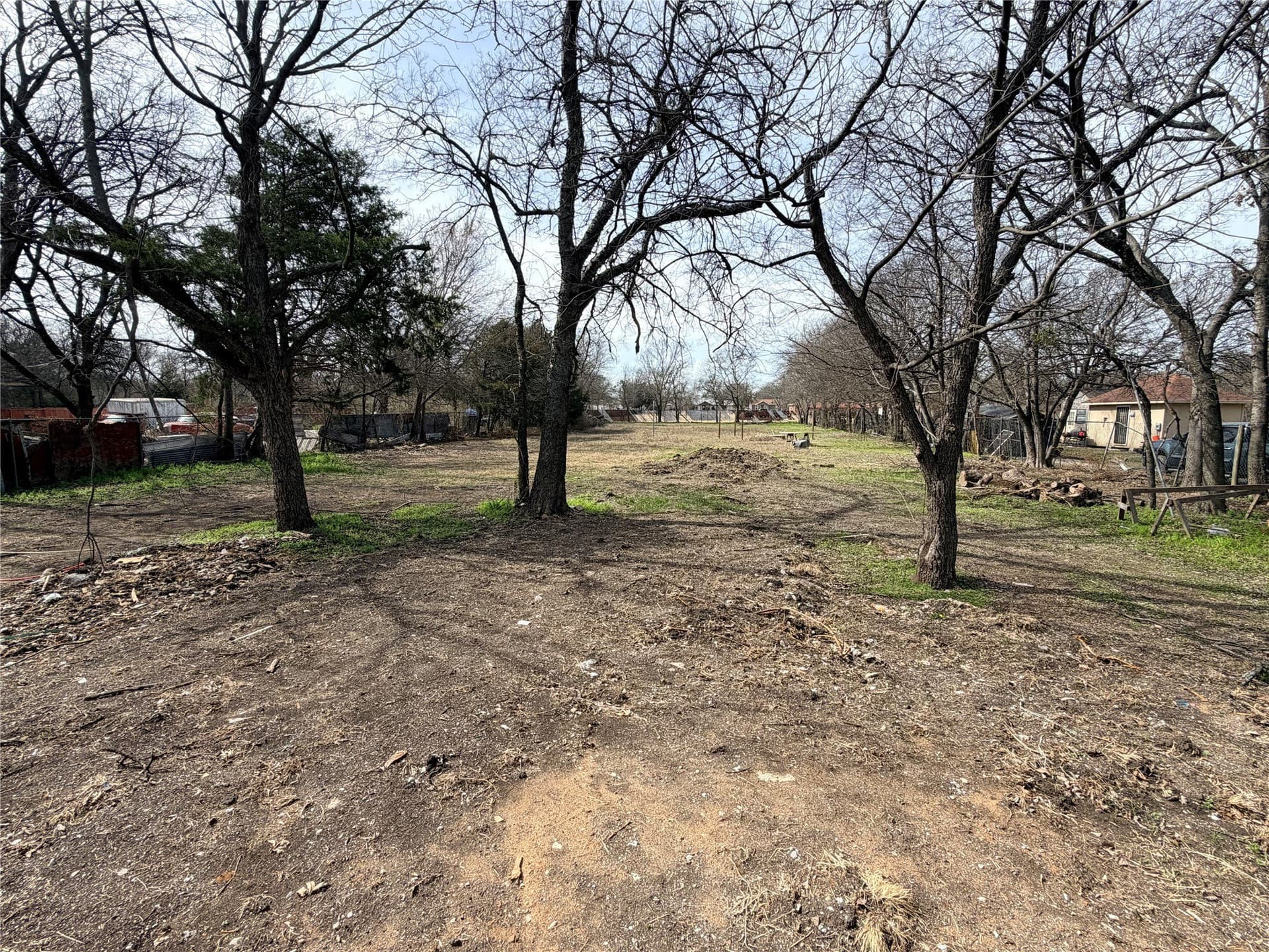 0.83 acres in Dallas County - photo 8