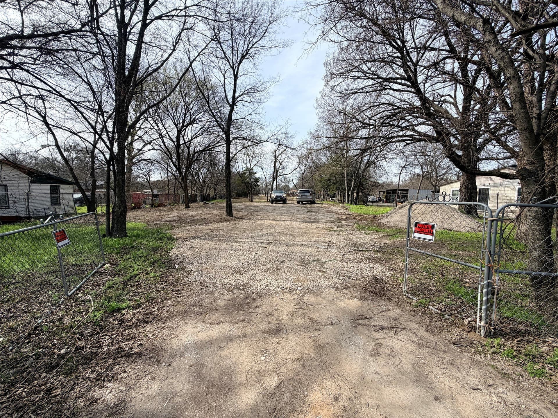 0.83 acres in Dallas County - photo 2