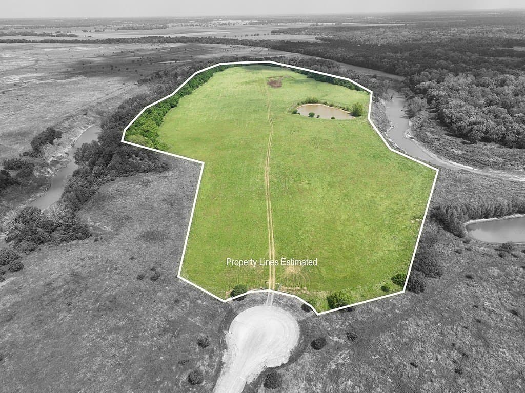 38.56 acres in Grimes County - photo 11