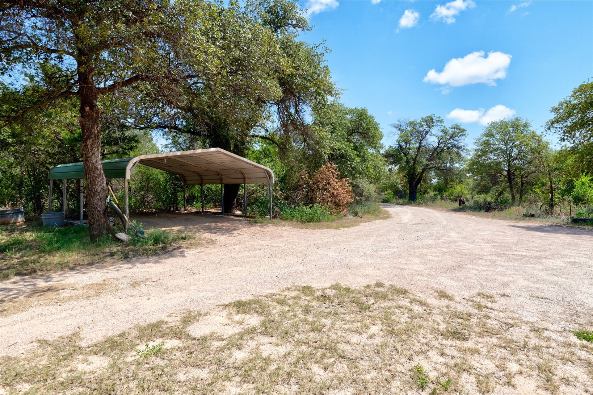 37.47 acres in Jones County - photo 3