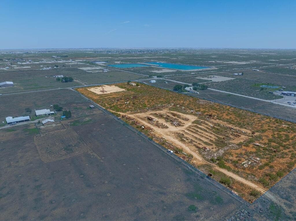 16.13 acres in Ector County - photo 3