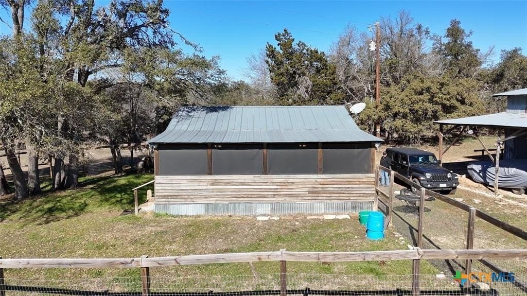 23.24 acres in Hays County - photo 10