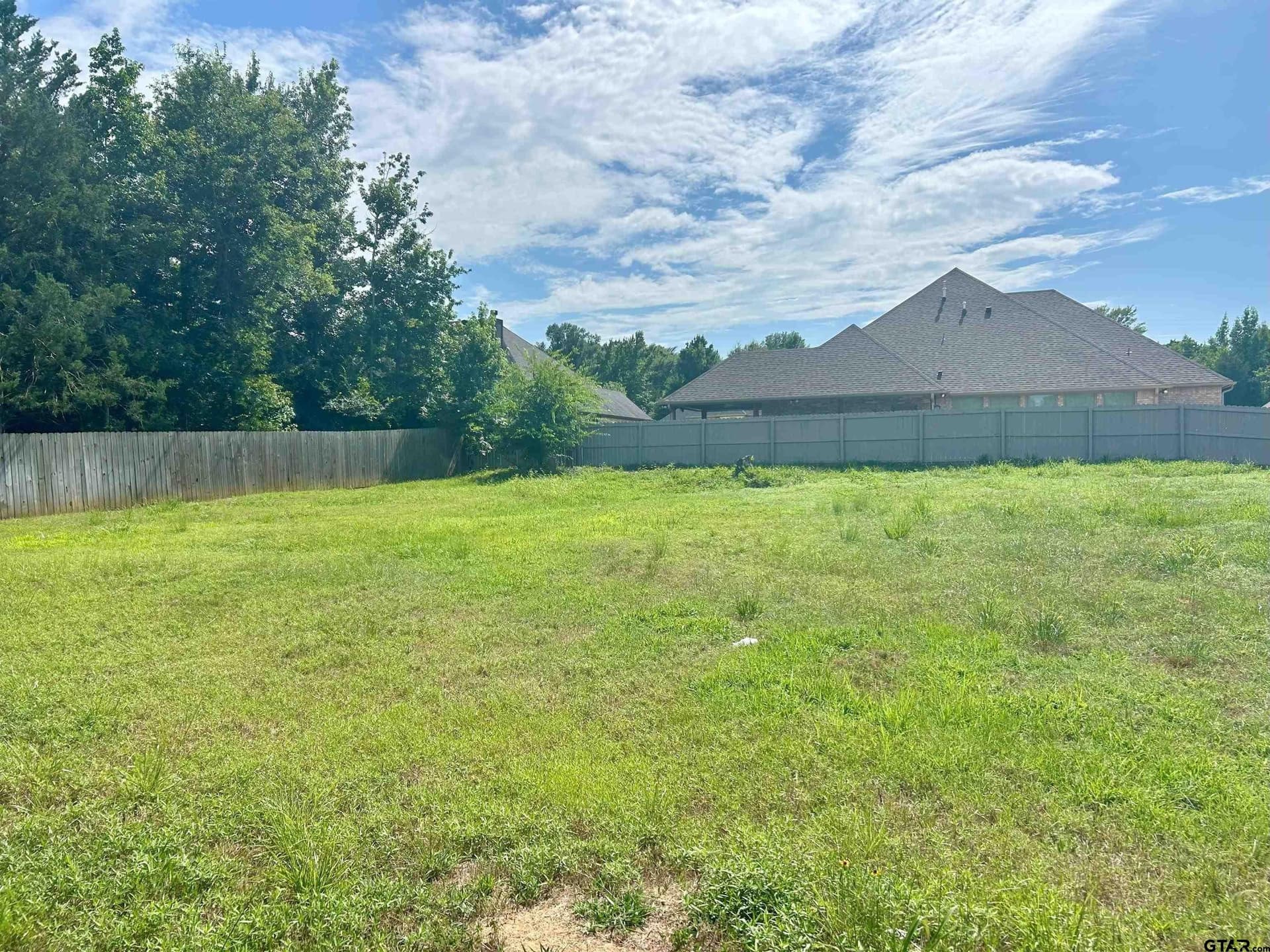 0.3 acres in Smith County featured view