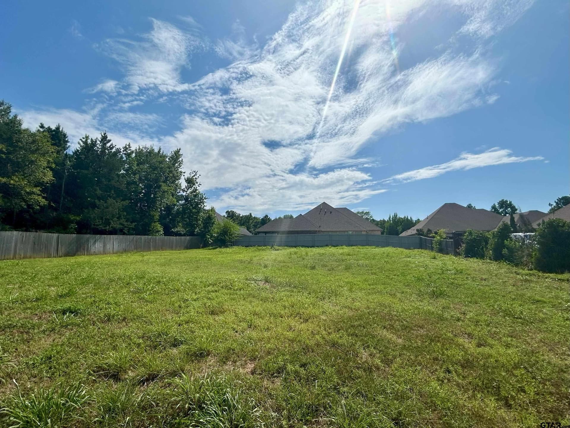 0.3 acres in Smith County gallery image 4