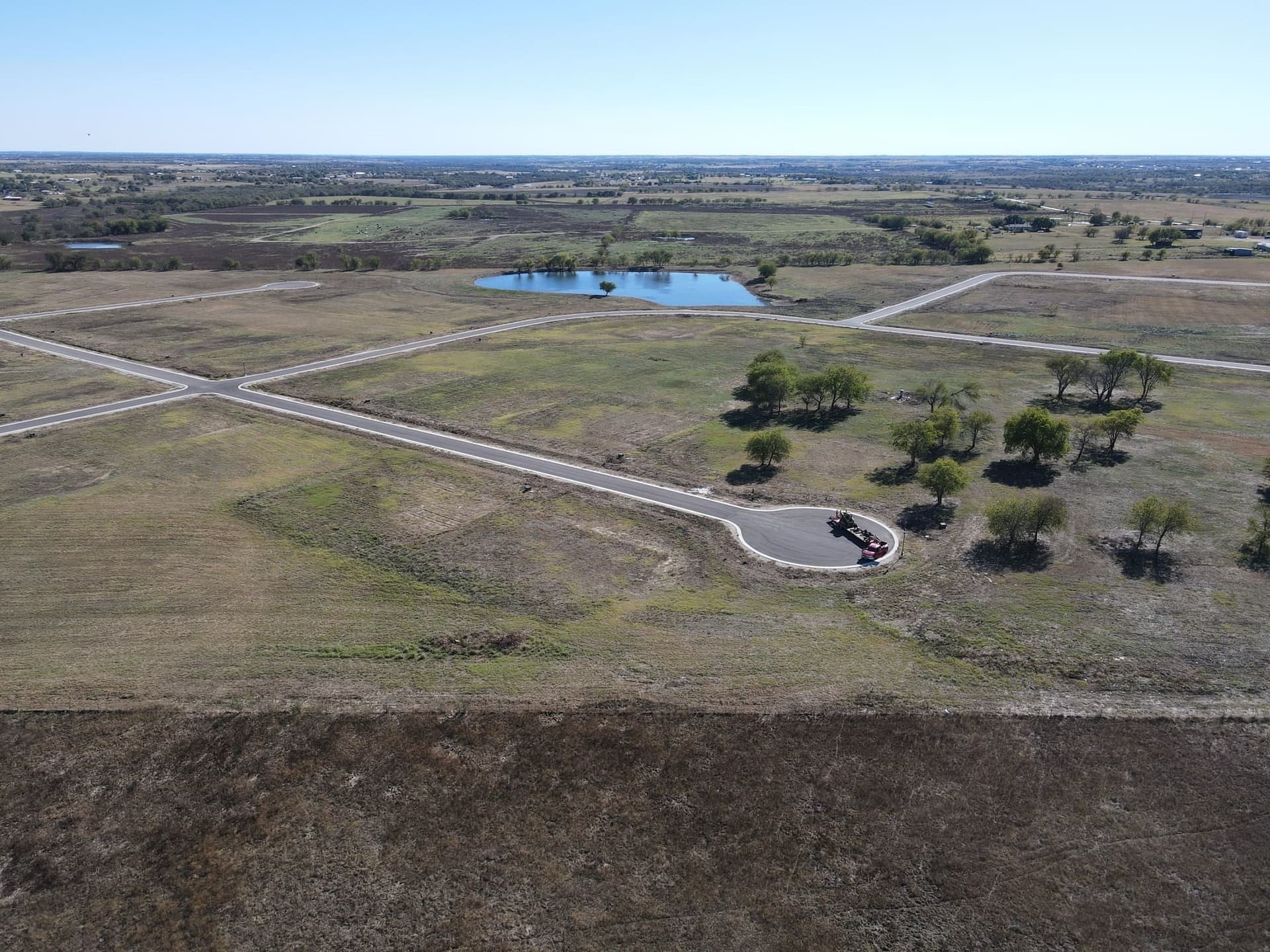1 acres in Johnson County gallery image 3