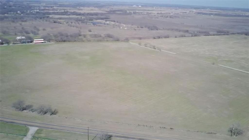 10.02 acres in Hill County gallery image 3