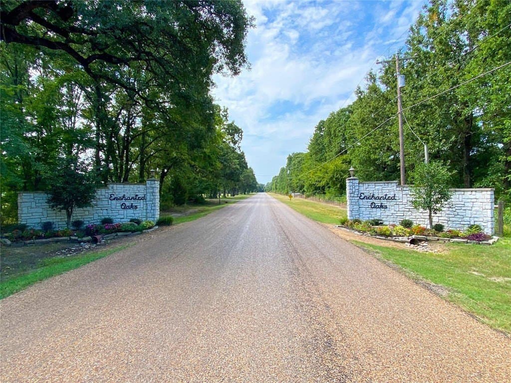 0.24 acres in Henderson County - photo 12