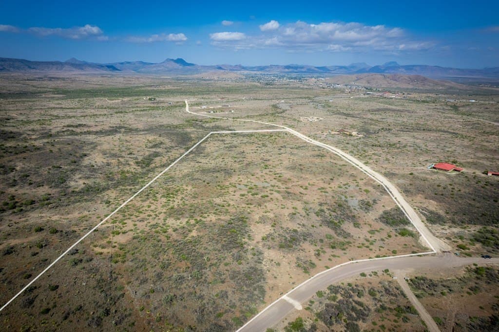 28.48 acres in Brewster County - photo 3