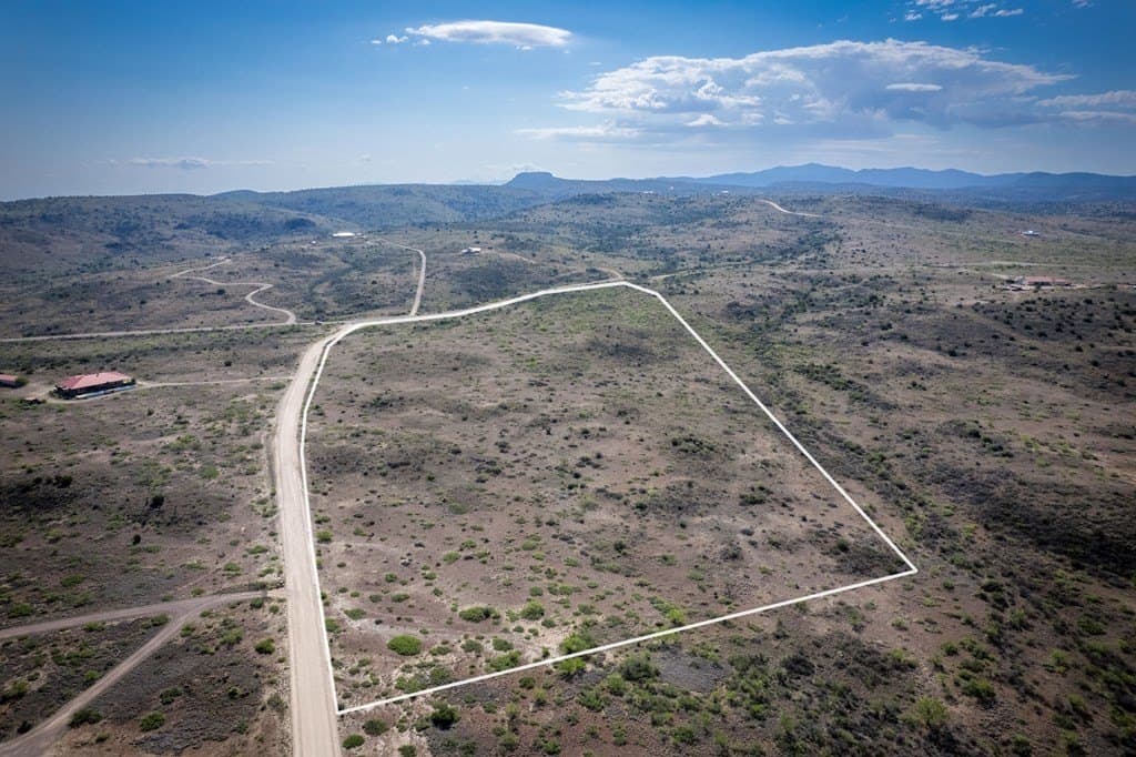 28.48 acres in Brewster County - photo 5
