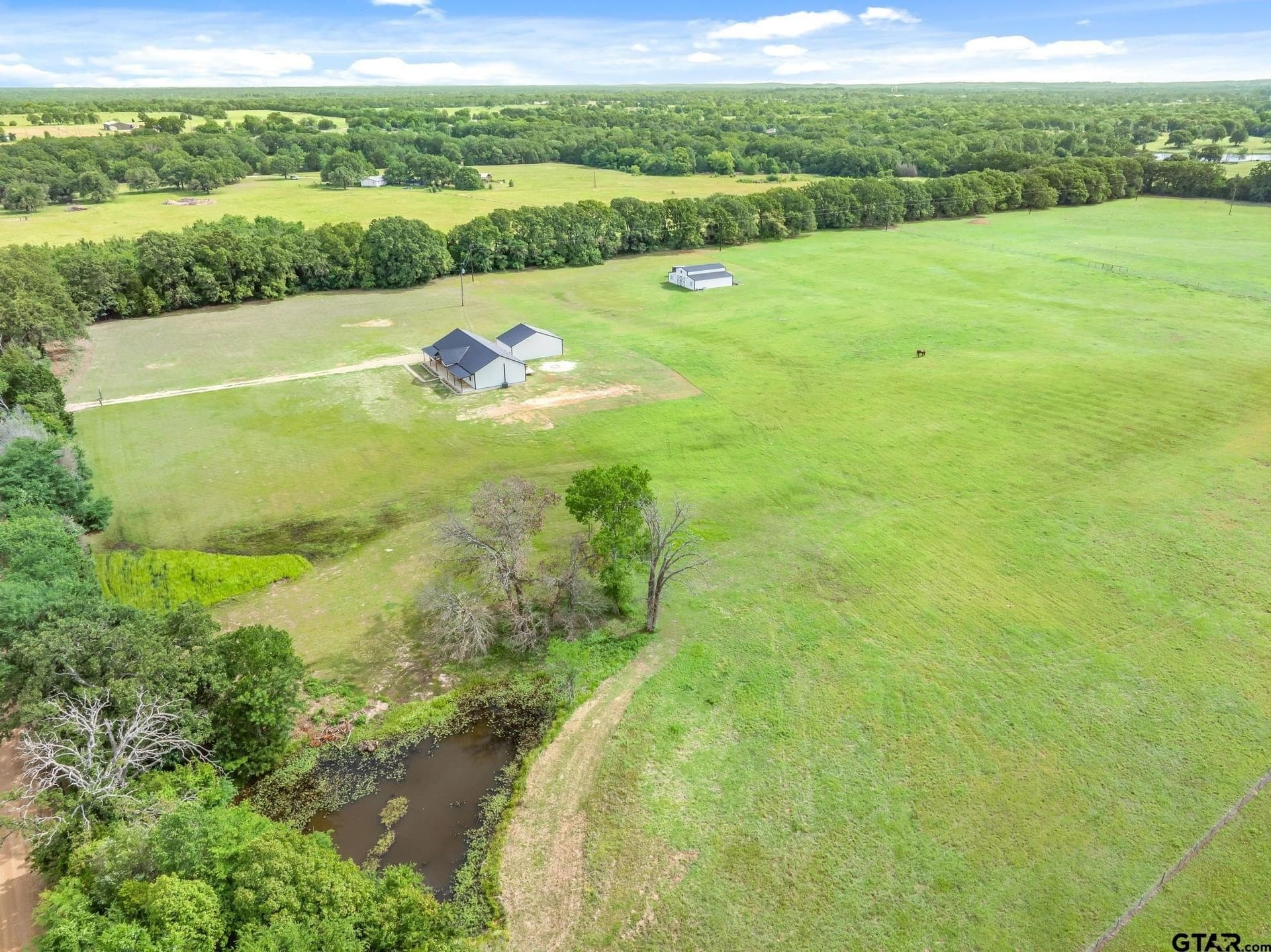 15.88 acres in Henderson County