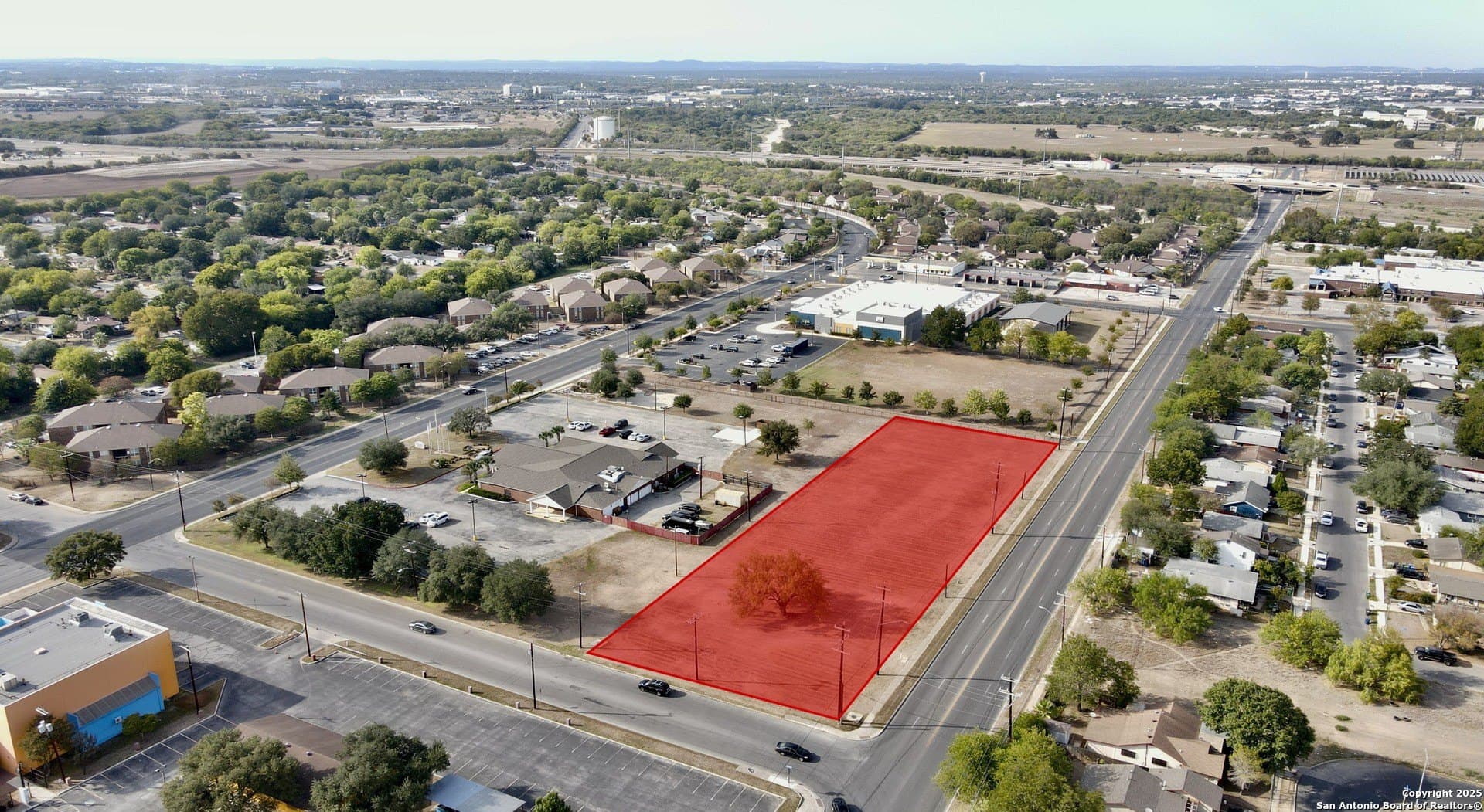 1.53 acres in Bexar County gallery image 3