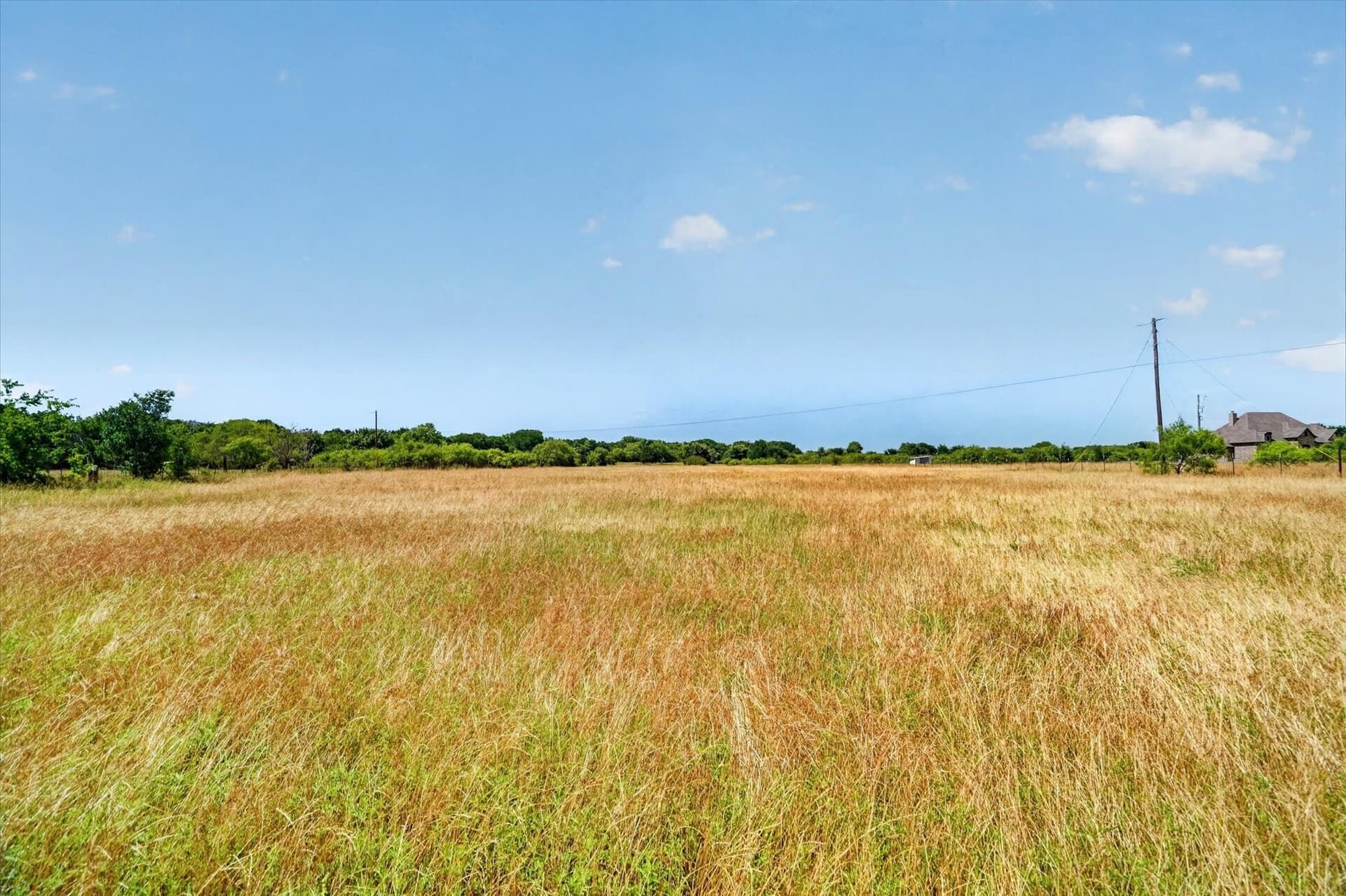 3.88 acres in Johnson County gallery image 4