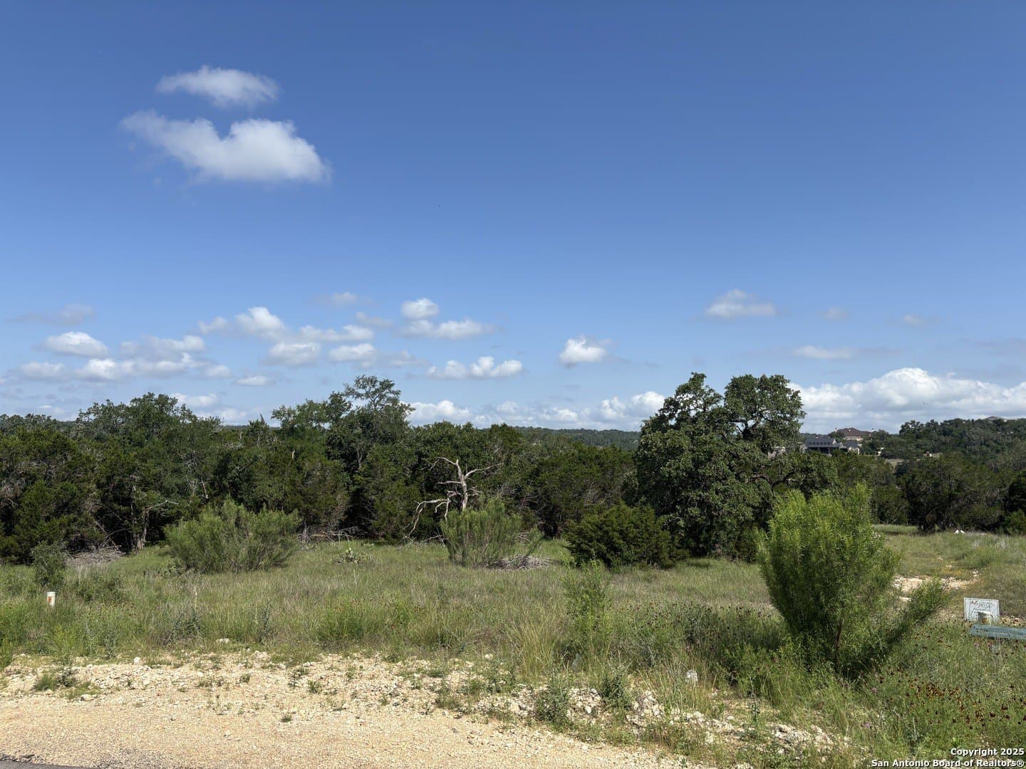 1.06 acres in Comal County gallery image 2