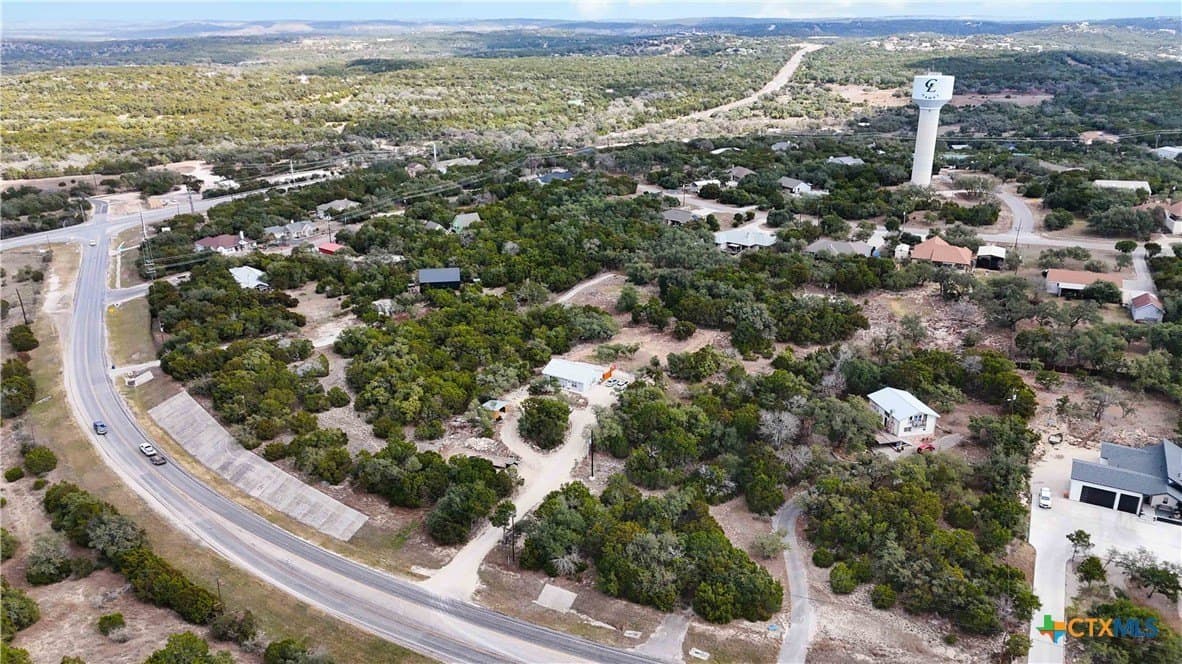 1 acres in Comal County - photo 6