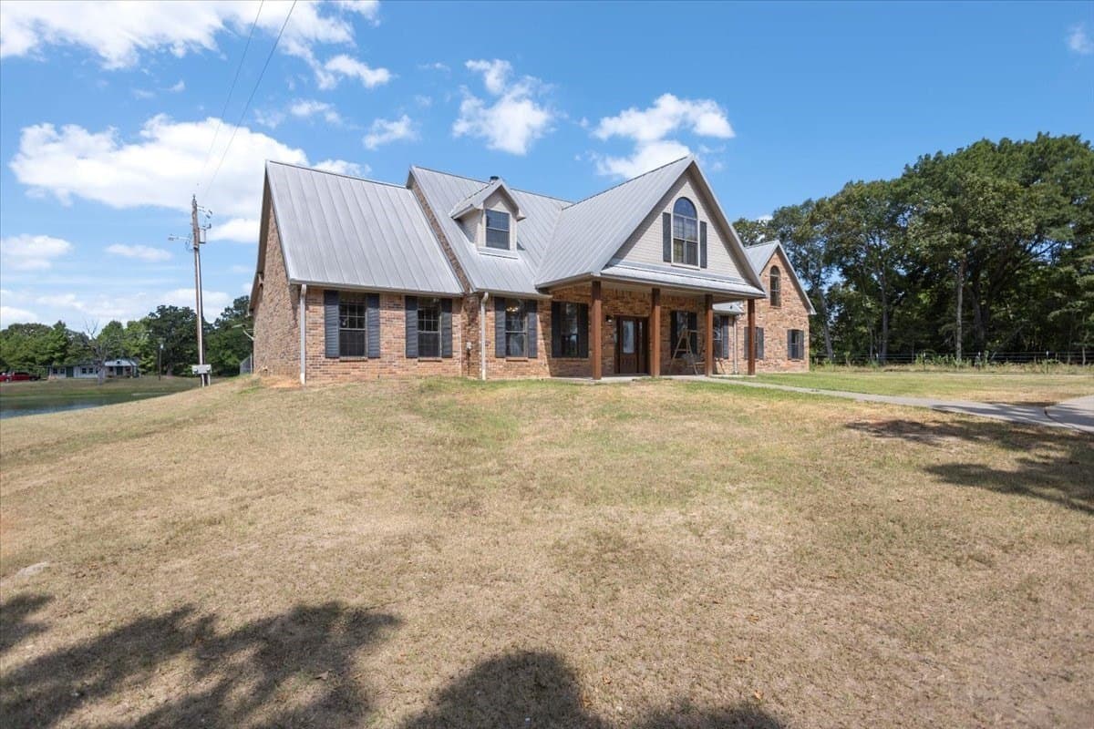 10 acres in Van Zandt County - photo 2
