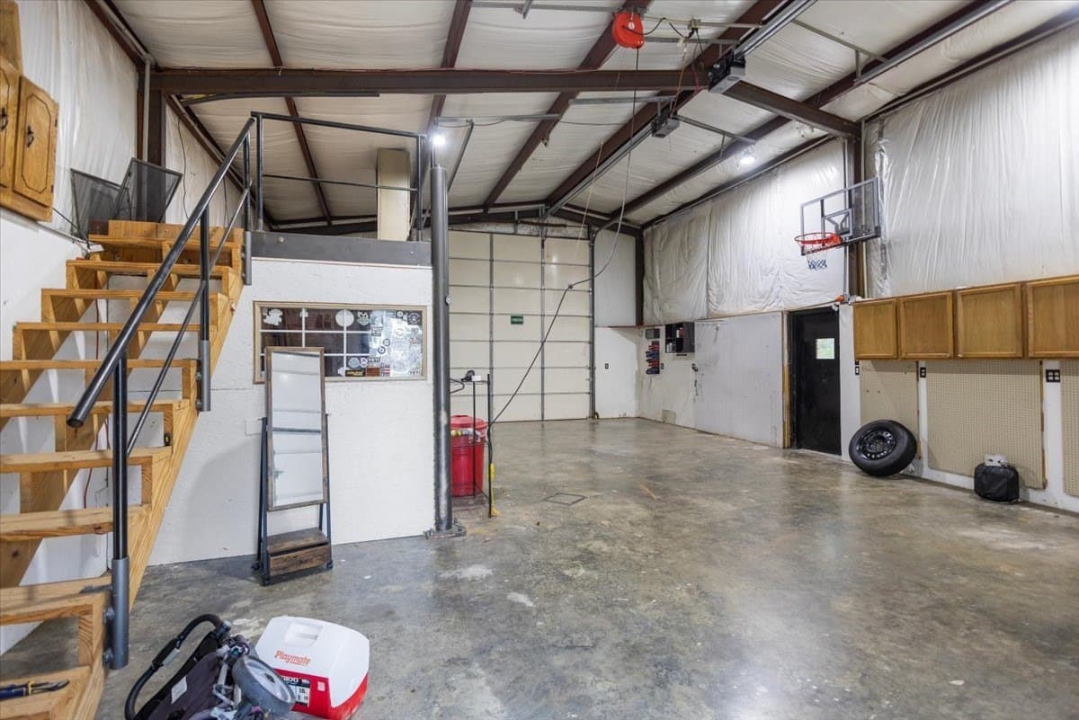 10 acres in Van Zandt County - photo 27