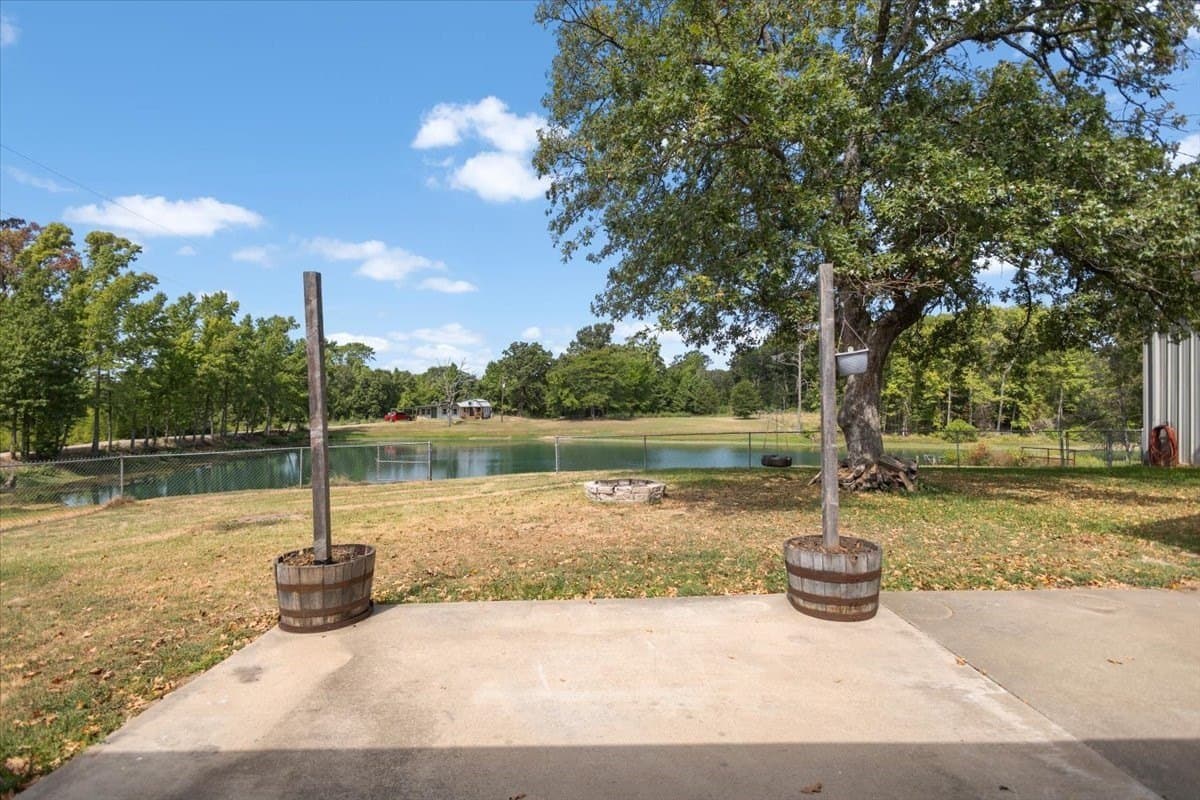 10 acres in Van Zandt County - photo 32