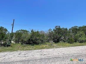 1.02 acres in Comal County gallery image 2