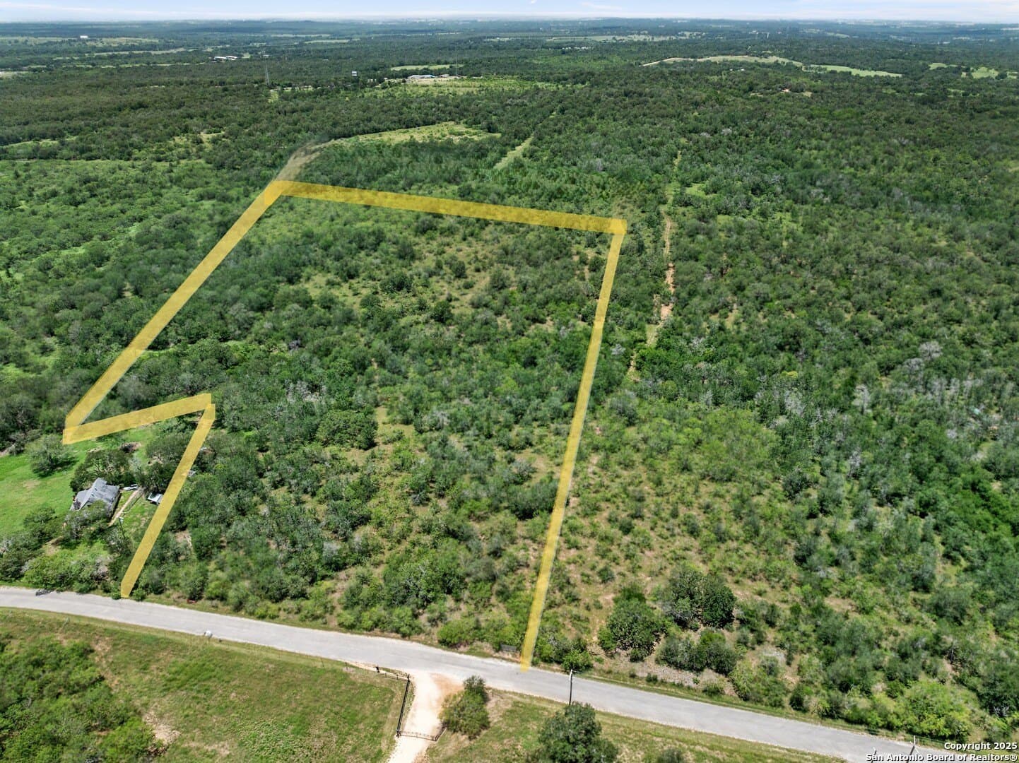 21.97 acres in Caldwell County